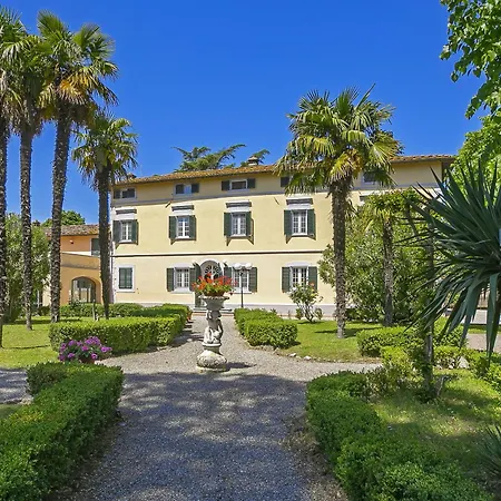 Villa Tenuta Santa Colomba - Happy