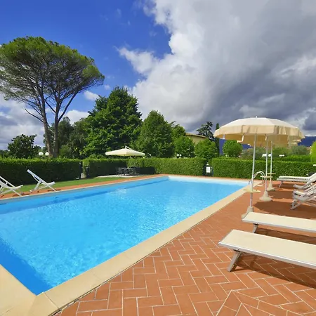 Tenuta Santa Colomba - Happy Bientina