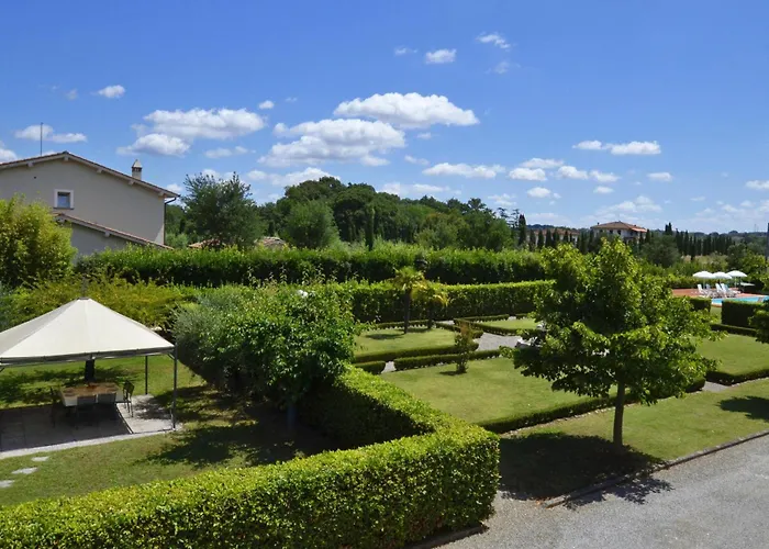 Tenuta Santa Colomba - Happy Bientina